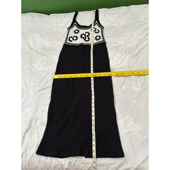 asos Black & White Crocheted Knit Hippe Boho Sundress Size 4 - Picture 6 of 8